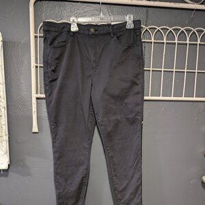 Size 18 Reg American Eagle Hi-Rise Jeggings in Black Super Stretch Brand new